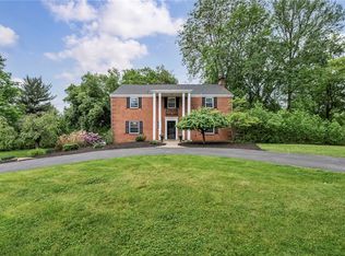 3225 Comanche Rd, Pittsburgh, PA 15241