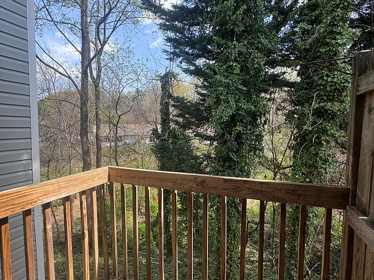 15C Meadowood Glen Way — Photo 30