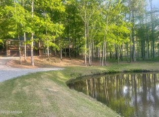 204 Creekside Dr, Gray, GA 31032