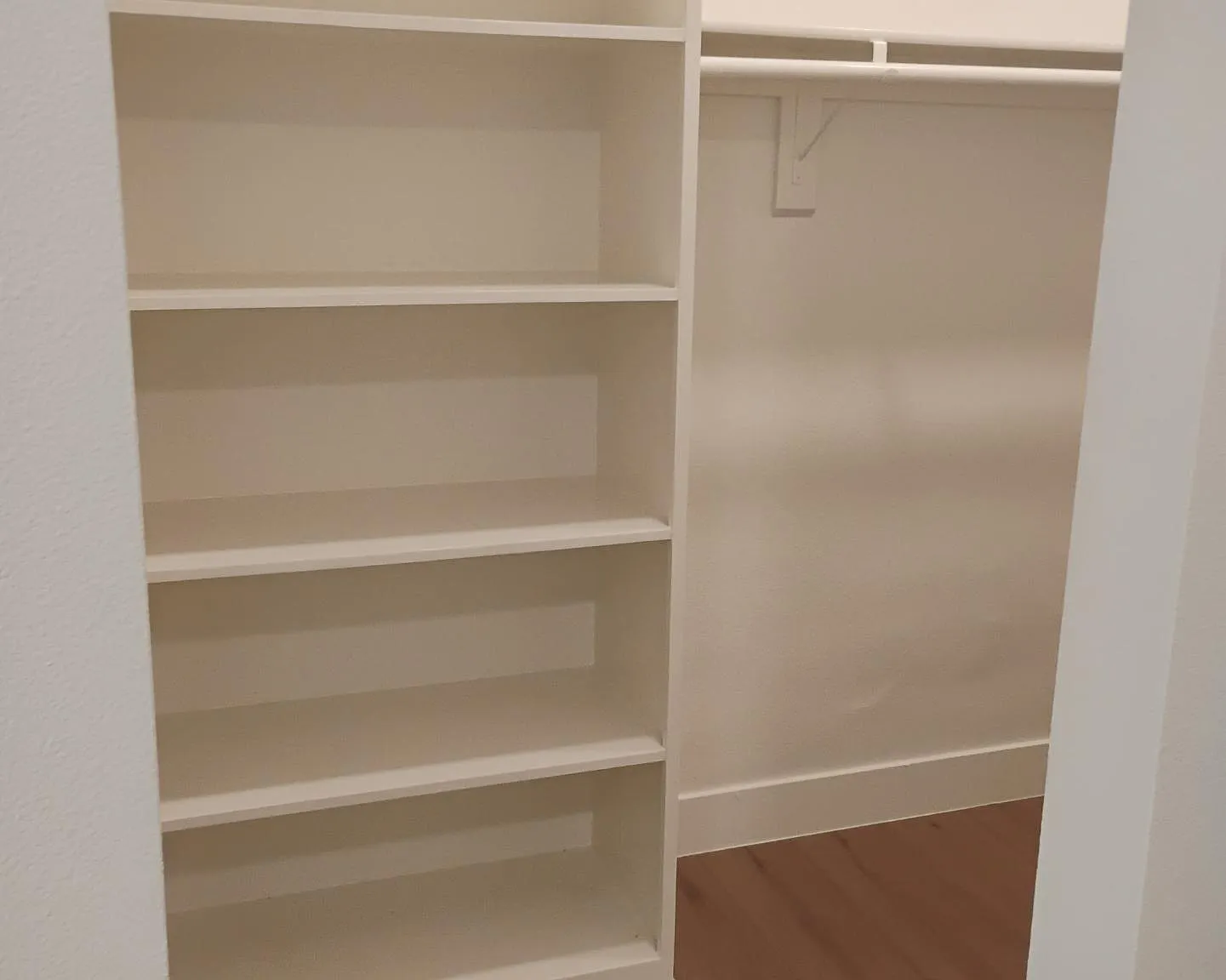 Studio, 500 sqft, $1,350 — Photo 3
