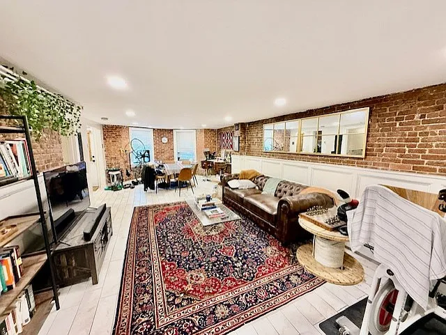 482 Columbus Ave #1 — Photo 5