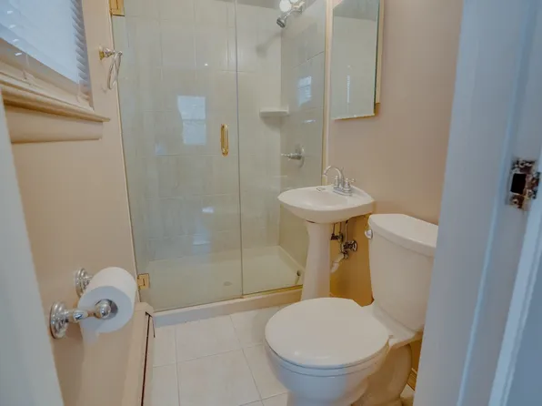 1138 Farm Road image 5 of 9