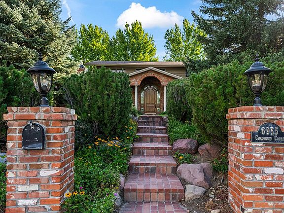 2nd image of 6955 Cordwood Ct