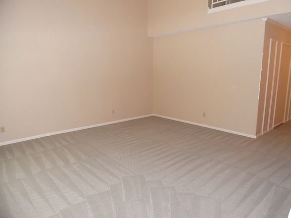 5th image of 3104 Overton Park Dr W