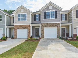 1800 Gracie Ln, Carthage, NC 28327