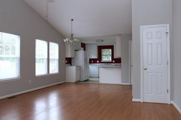 3rd image of 513 N Second St