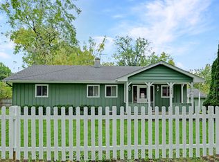 132 Ferndale Dr, Round Lake Beach, IL 60073