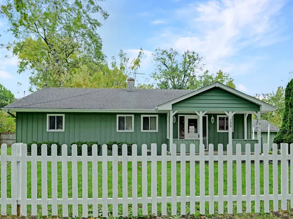 132 Ferndale Dr, Round Lake Beach, IL 60073
