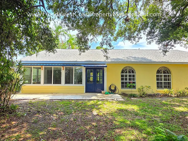 4667 Hamlets Grove Dr — Photo 39