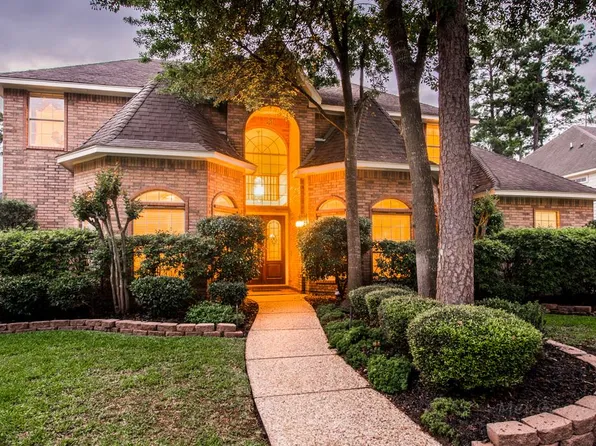 7018 Centre Grove Dr, Houston, TX 77069