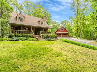 407 Starkweather Rd, Plainfield, CT 06374