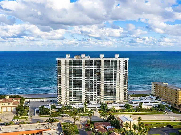 250 S Ocean Blvd #6F — Photo 77