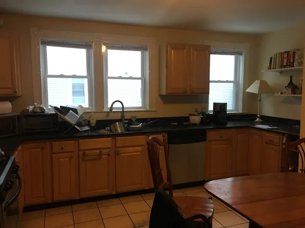 91 Wallingford Rd #1, Boston, MA 02135