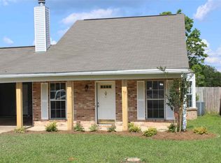 242 Village Cv, Pearl, MS 39208