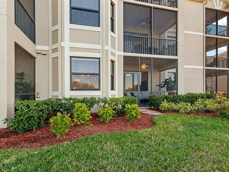 7121 River Hammock Dr #102 — Photo 39