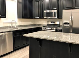 29 Country Club Dr, Greer, SC 29651