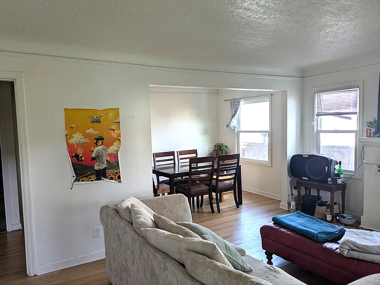 7081 N University Ave — Photo 4