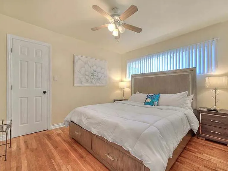 9328 Crenshaw Blvd #1 — Photo 11