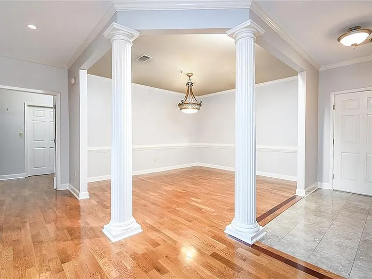 2865 Lenox Rd NE #407 — Photo 4