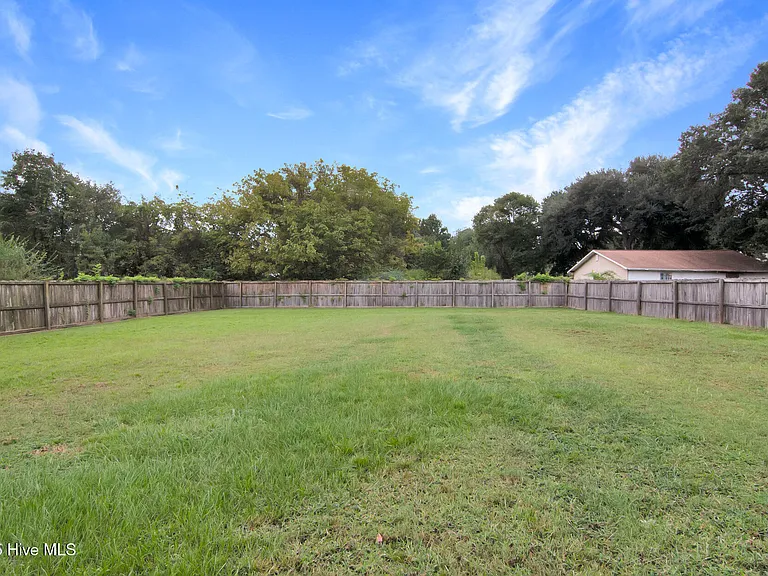 102 Conley Hills Dr — Photo 21