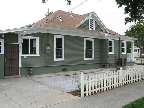 2nd image of 332 Griswold Ave