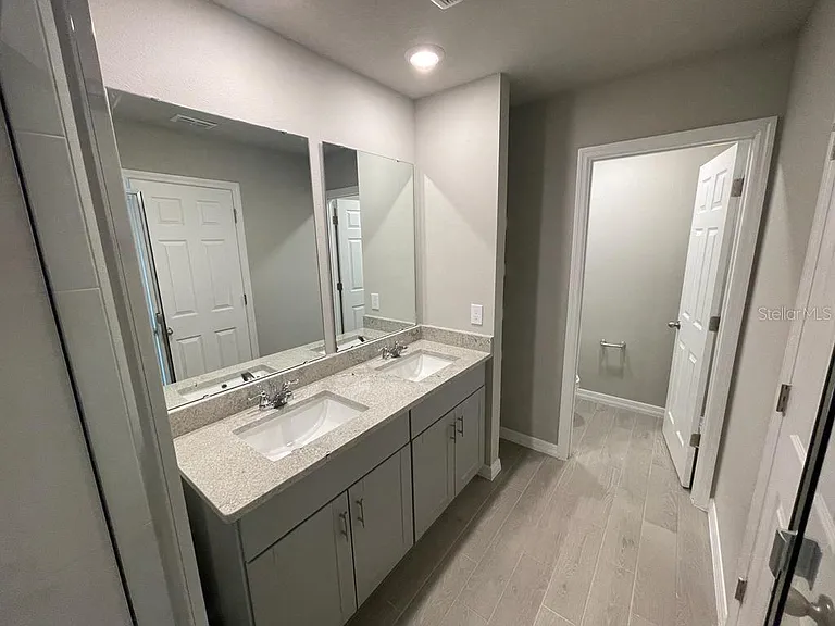 513 Legacy Loop — Photo 17