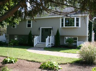 39 Siasconset Dr, Sagamore Beach, MA 02562