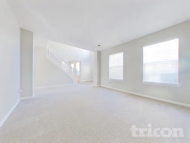 5873 Cobalt Dr — Photo 19