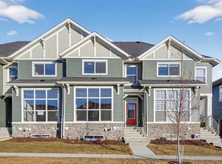 2198 S Bayview Dr SW, Airdrie, AB T4B 5N4