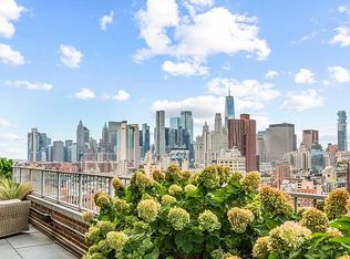 212 Broadway, Brooklyn, NY 11211