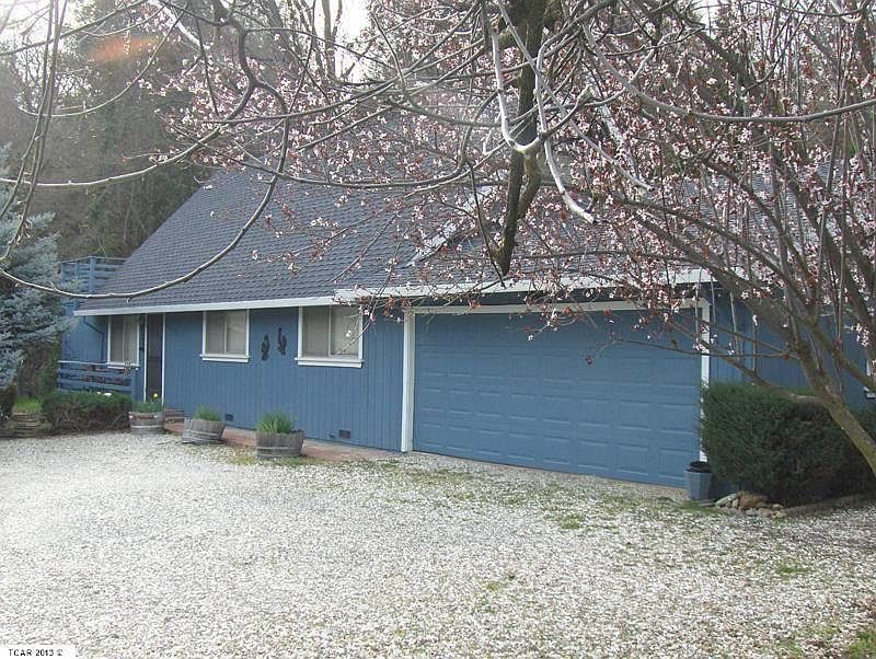 1st image of 21832 Crystal Falls Dr