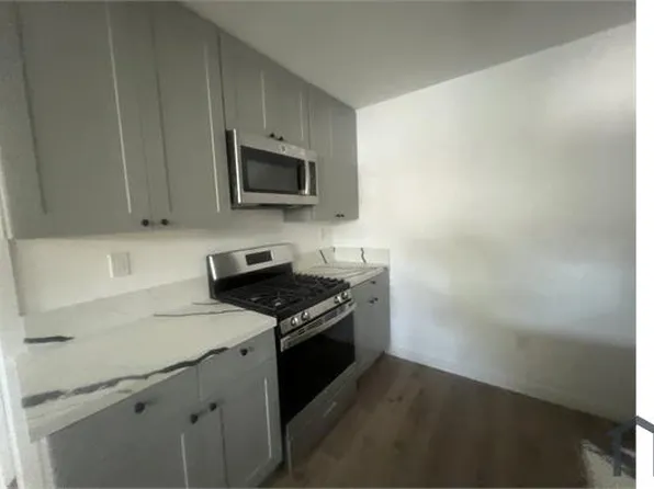 350 E Plymouth St APT A, Long Beach, CA 90805