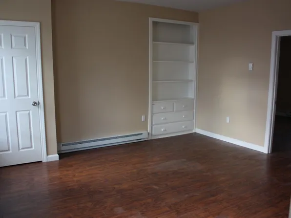 766 King Philip St #2, Fall River, MA 02724