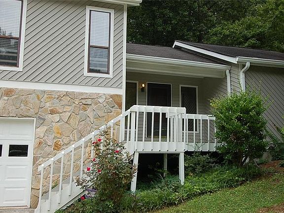 4th image of 1647 Pierce Arrow Pkwy