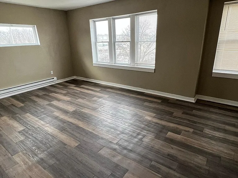 135 E Keefe Ave #6 — Photo 4