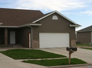227 W Ivy Rd, Tea, SD 57064