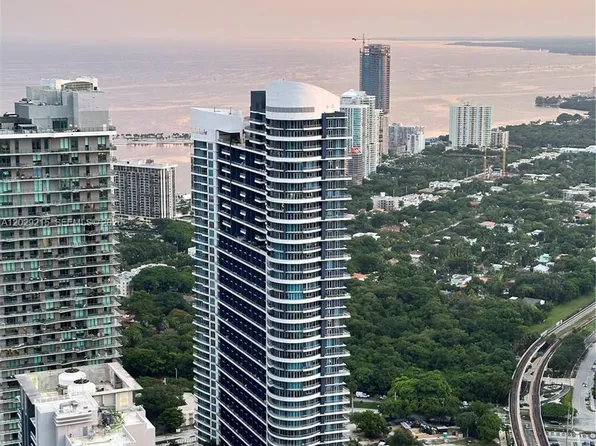 60 SW 13th St, Miami, FL