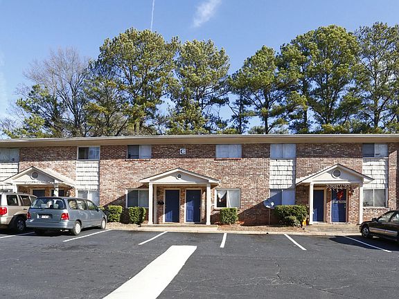 Southern Trace Apartments