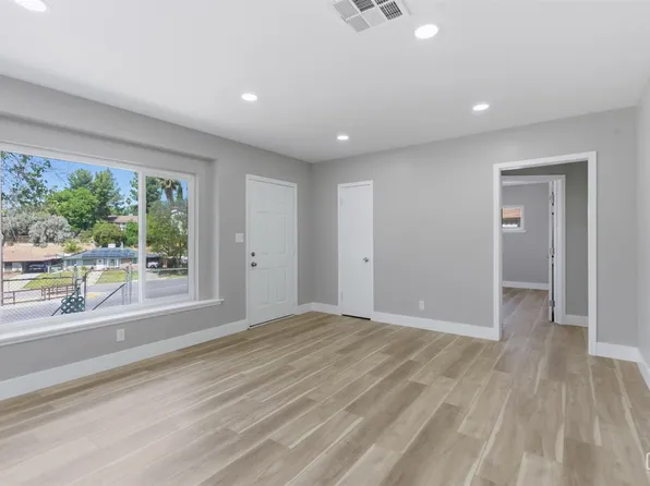 3017 River Blvd, Bakersfield, CA 93305