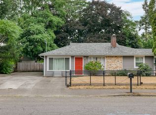 12404 SE Market St, Portland, OR 97233