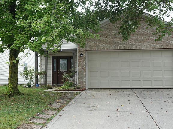 2nd image of 7301 Parklake Pl