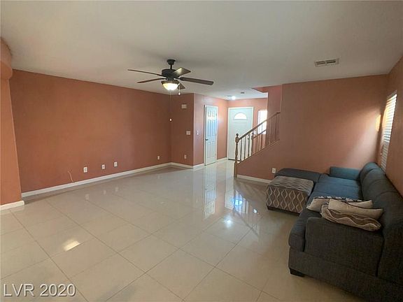 4th image of 4517 Sunday River St