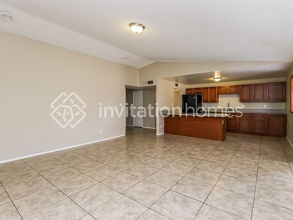 5th image of 6943 W Hubbell St
