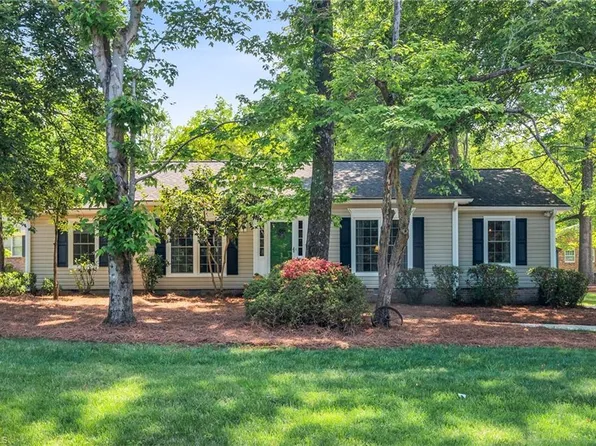 6117 Ballinger Rd, Greensboro, NC 27410
