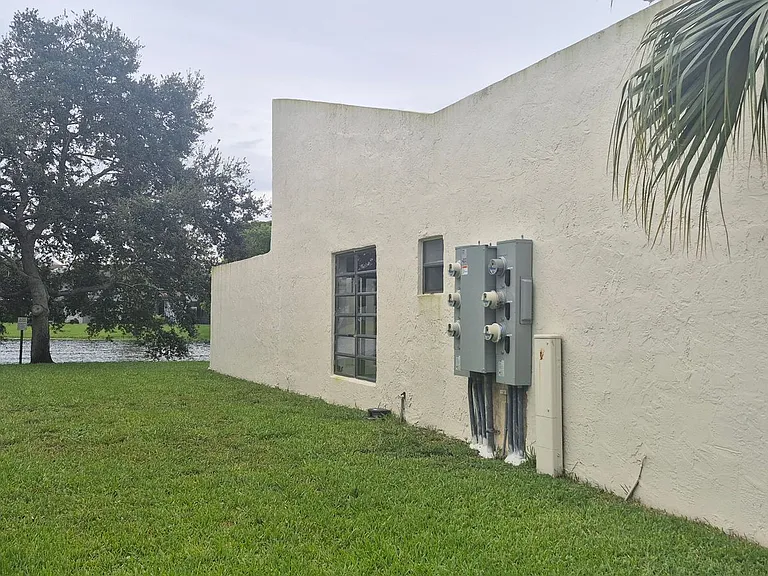 1145 NW 98th Ter #122 — Photo 23