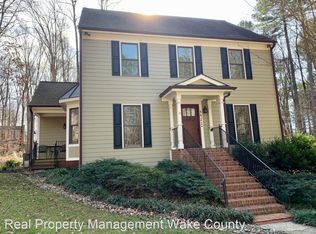 5421 Ironwood Ln, Raleigh, NC 27613