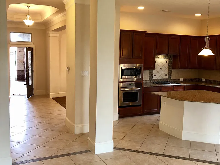 24627 Garnet Stone Ln — Photo 2