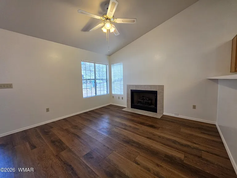 1721 W Hall St — Photo 4