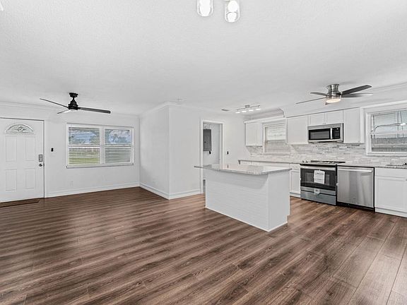 5th image of 5920A 86th Ave N