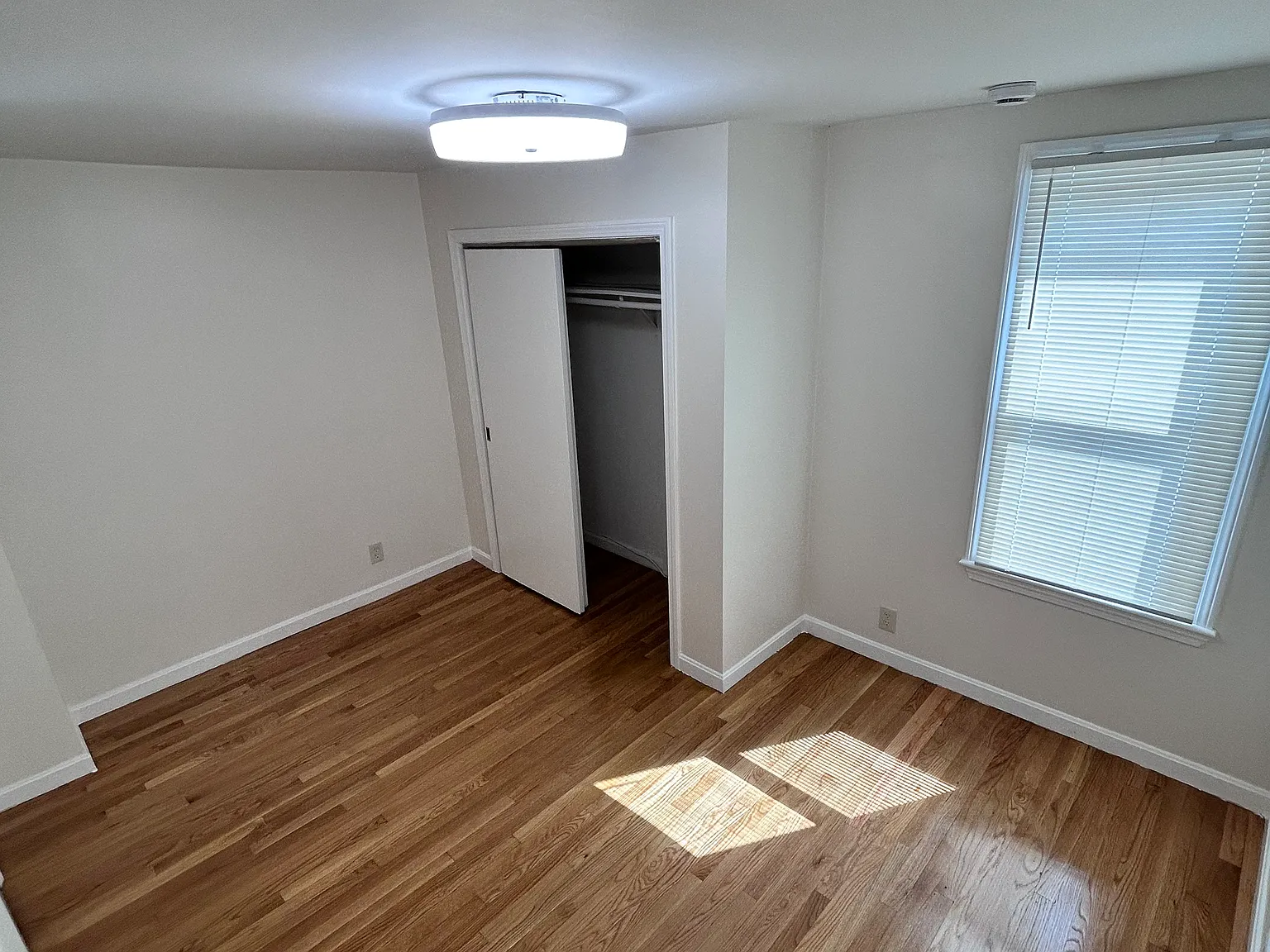 2 bed, $2,900 — Photo 4